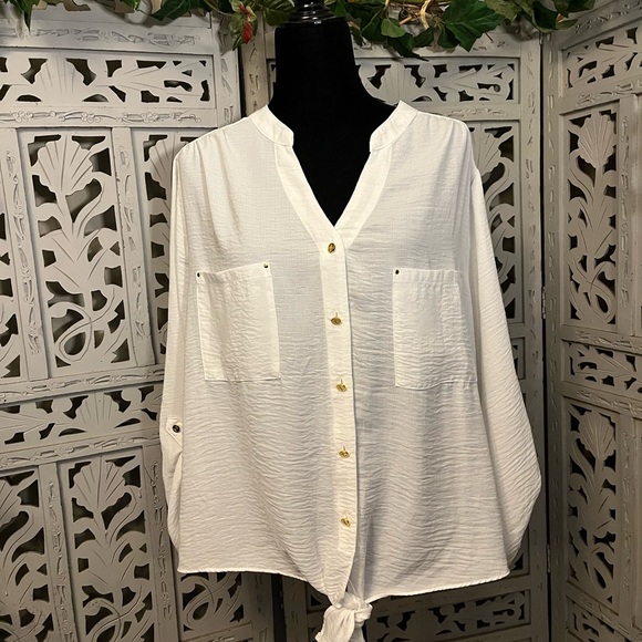 Adrienne Vittadini Tops - ADRIENNE VITTADINI CLASSY & SASSY PURE WHITE WIDE LONG SLEEVE PLUS TOP